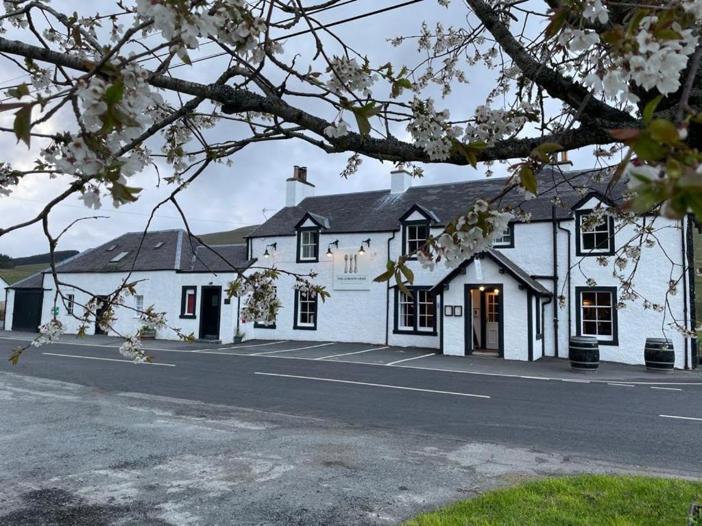 The Gordon Arms Restaurant With Rooms Yarrow Luaran gambar